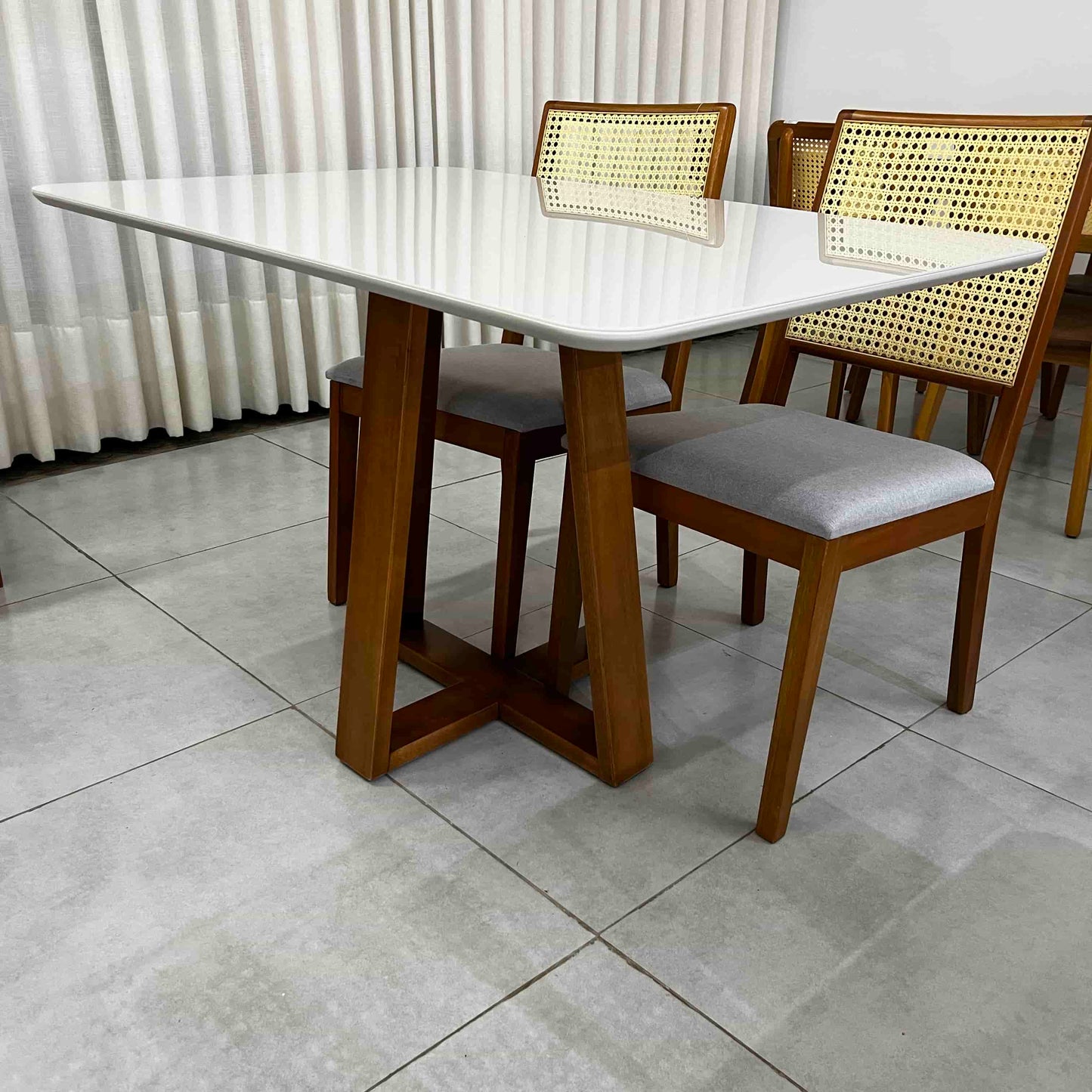 Mesa Roma